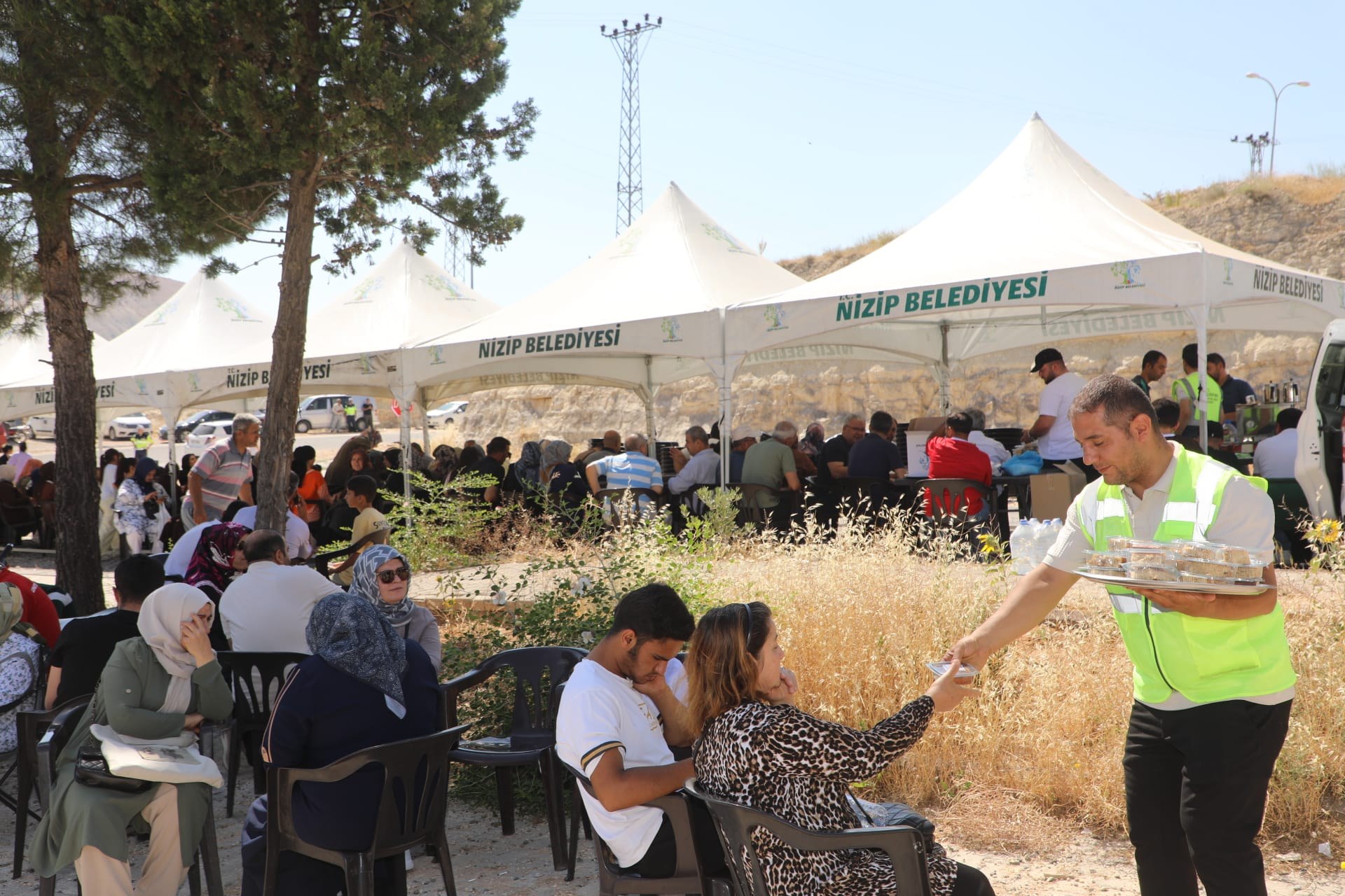 Nizip Belediyesi'nden Yks Öğrencileri ve Velilerine Destek
