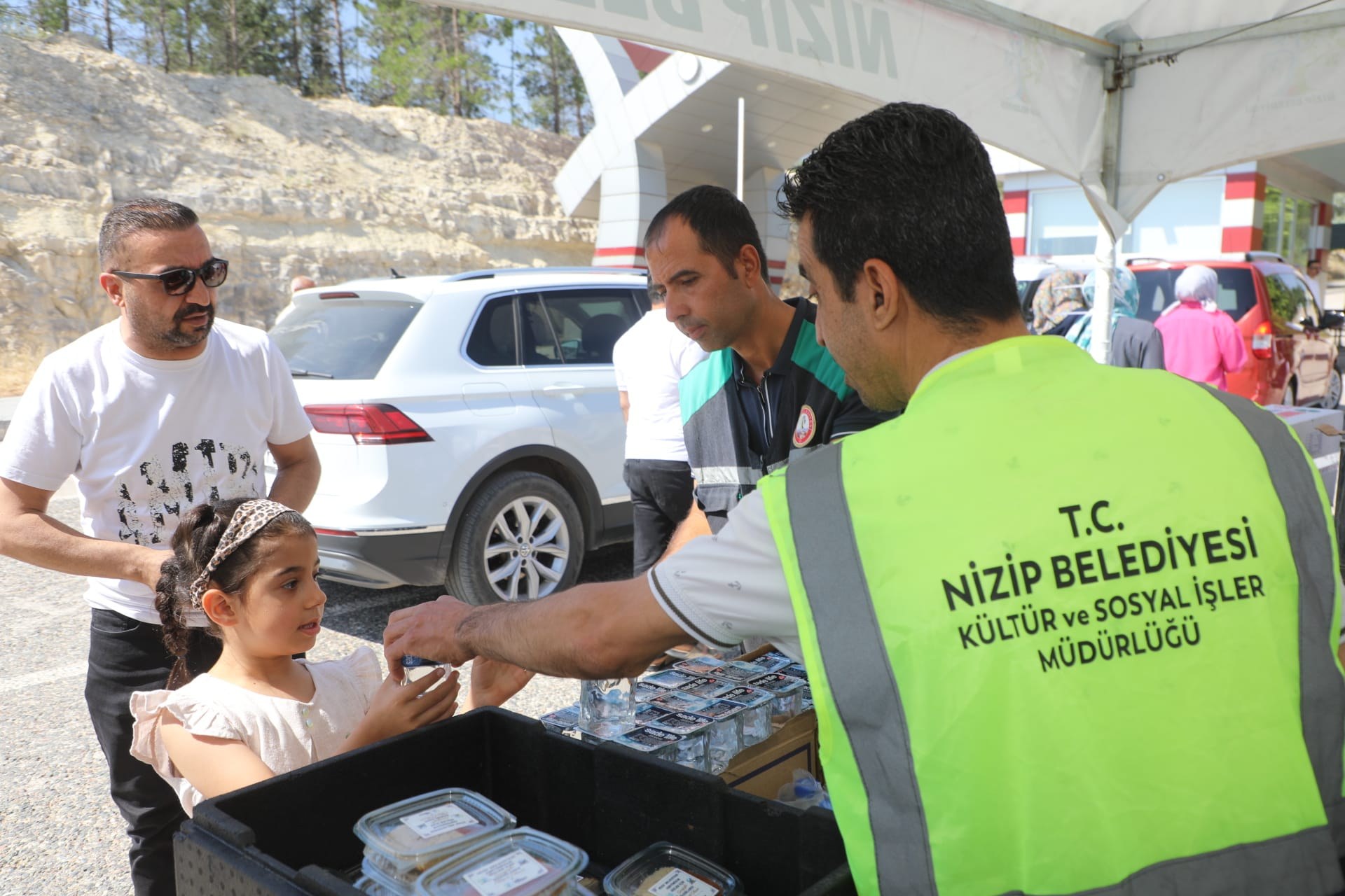 Nizip Belediyesi'nden Yks Öğrencileri ve Velilerine Destek