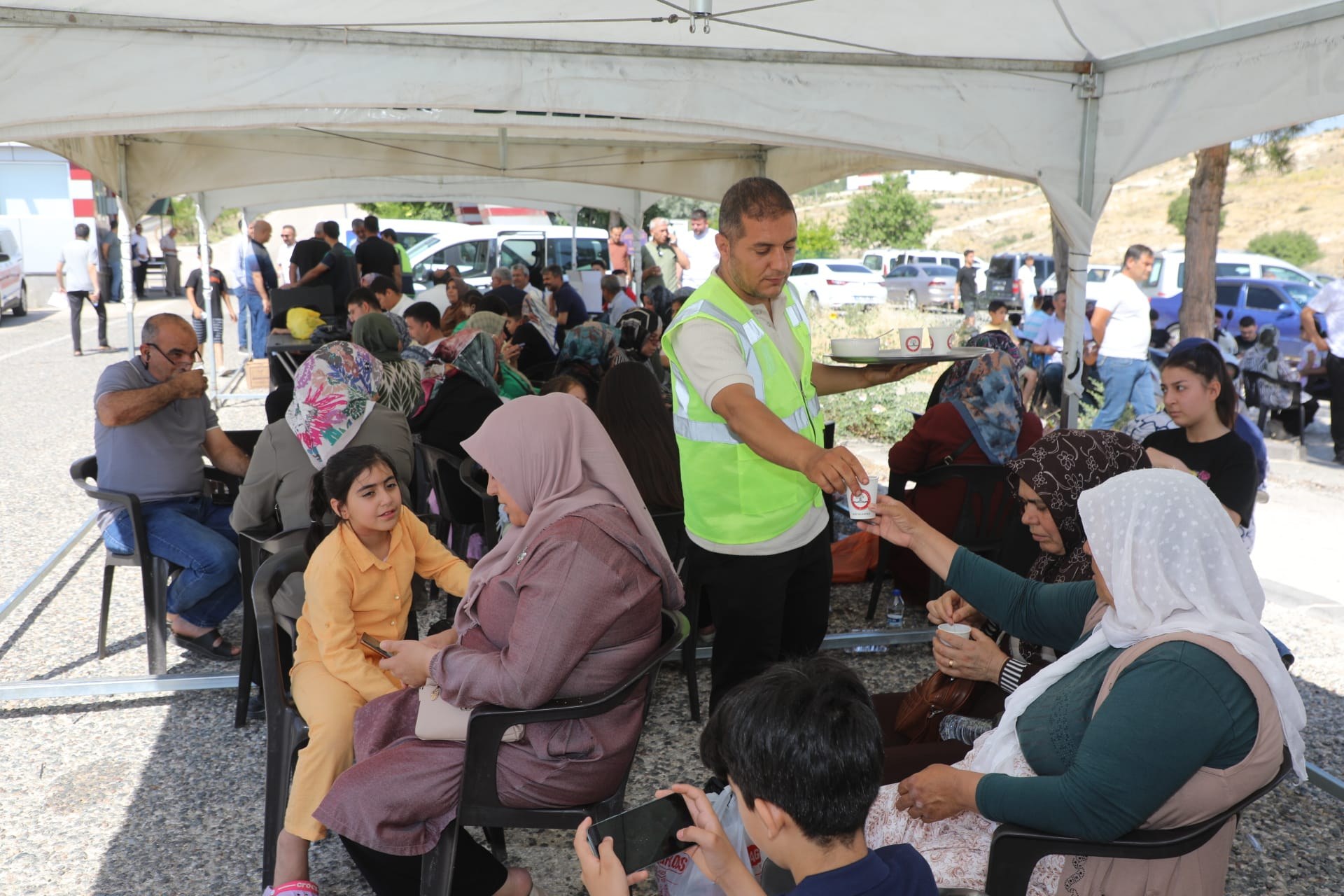 Nizip Belediyesi'nden Yks Öğrencileri ve Velilerine Destek