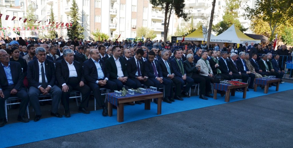 NİZİP TİCARET BORSASI NİZİP 2. ZEYTİN FESTİVALİNE KATILDI