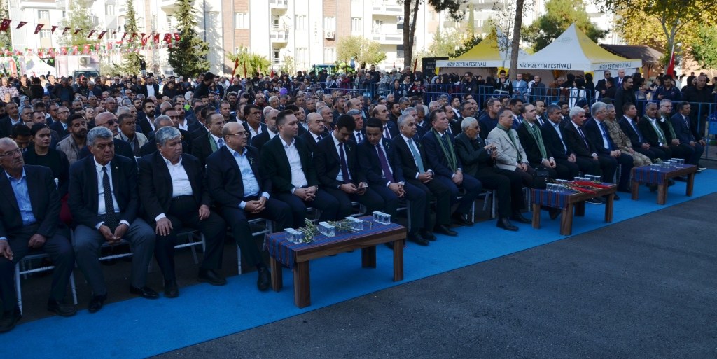 NİZİP TİCARET BORSASI NİZİP 2. ZEYTİN FESTİVALİNE KATILDI