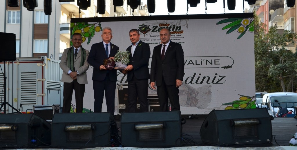 NİZİP TİCARET BORSASI NİZİP 2. ZEYTİN FESTİVALİNE KATILDI