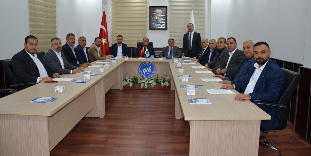 NİZİP TİCARET BORSASI’NDA YENİ DÖNEM BAŞLADI: İŞTE YENİ YÖNETİM VE GÖREV DAĞILIMI