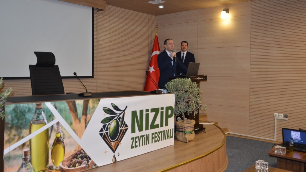 NİZİP KAYMAKAMLIĞI KOORDİNASYONUNDA NİZİP ZEYTİN ÇALIŞTAYI DÜZENLENDİ