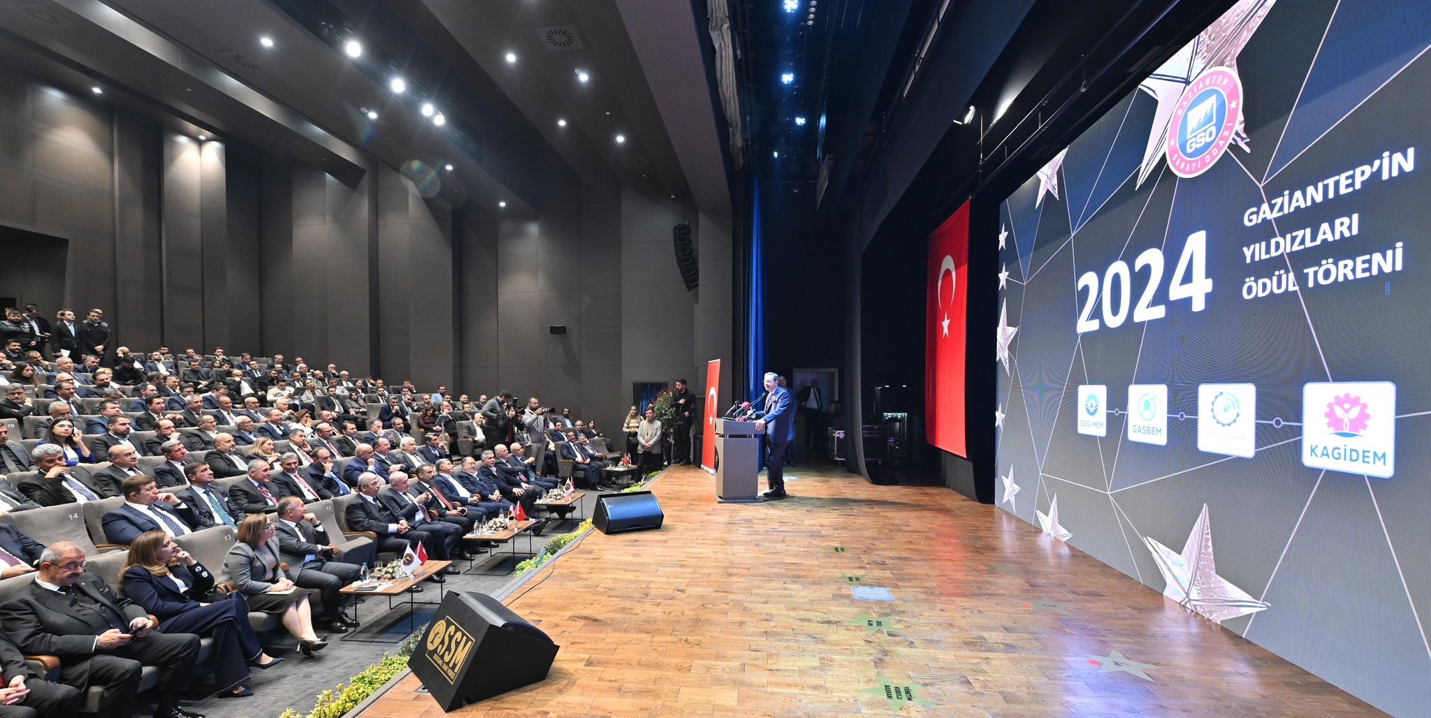 NTB BAŞKANLARI GSO GAZİANTEP’İN YILDIZLARI ÖDÜL TÖRENİNE KATILDI