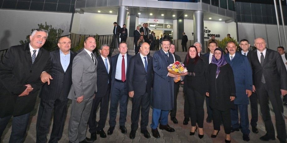 TOBB BAŞKANI HİSARCIKLIOĞLU NİZİP TİCARET BORSASINI ZİYARET ETTİ