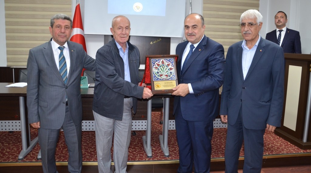 NIZIP TICARET BORSASI YENI DÖNEM ILK MECLIS TOPLANTISINI GERÇEKLESTIRDI