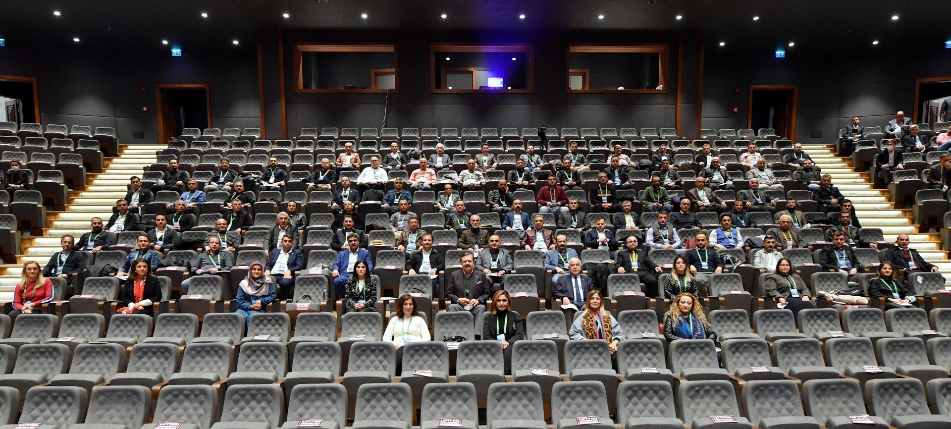 DEMOKRASI VE ÖZGÜRLÜKLER ADASINDA DÜZENLENEN ISTISARE TOPLANTISINA KATILDIK