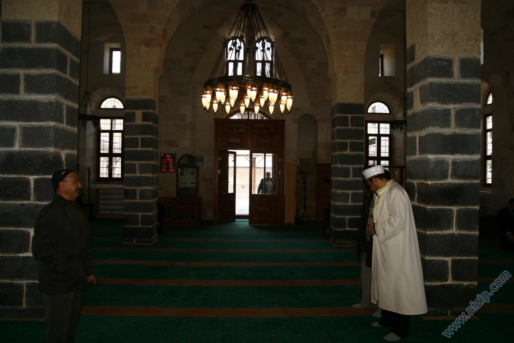 Çarşı Camii Yeniden İbadete Açıldı (yeni fotolar eklendi)