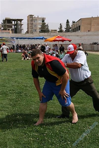 Aba güreşi fatih Bakır 