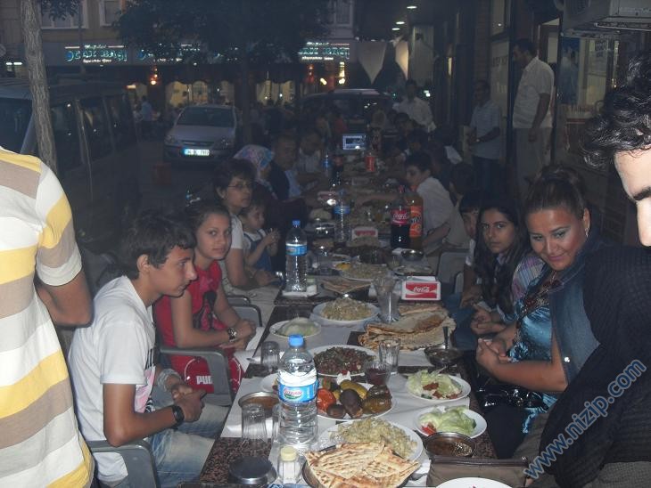 1844-iftar9 