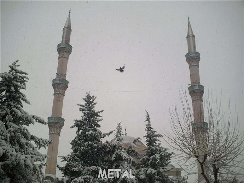 Dün Yine Kar Yağdı...