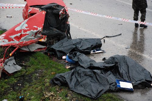 Gaziantep Nizip Karayolunda Kazada: 14 Kişi Öldü, ...
