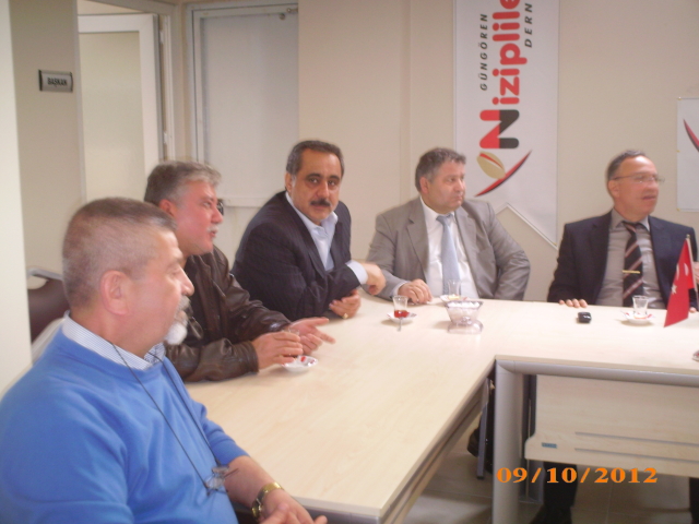 Nizipli devlet eski bakanı sayın Bahattin  ALAGÖZ ve Nizipli paşalar