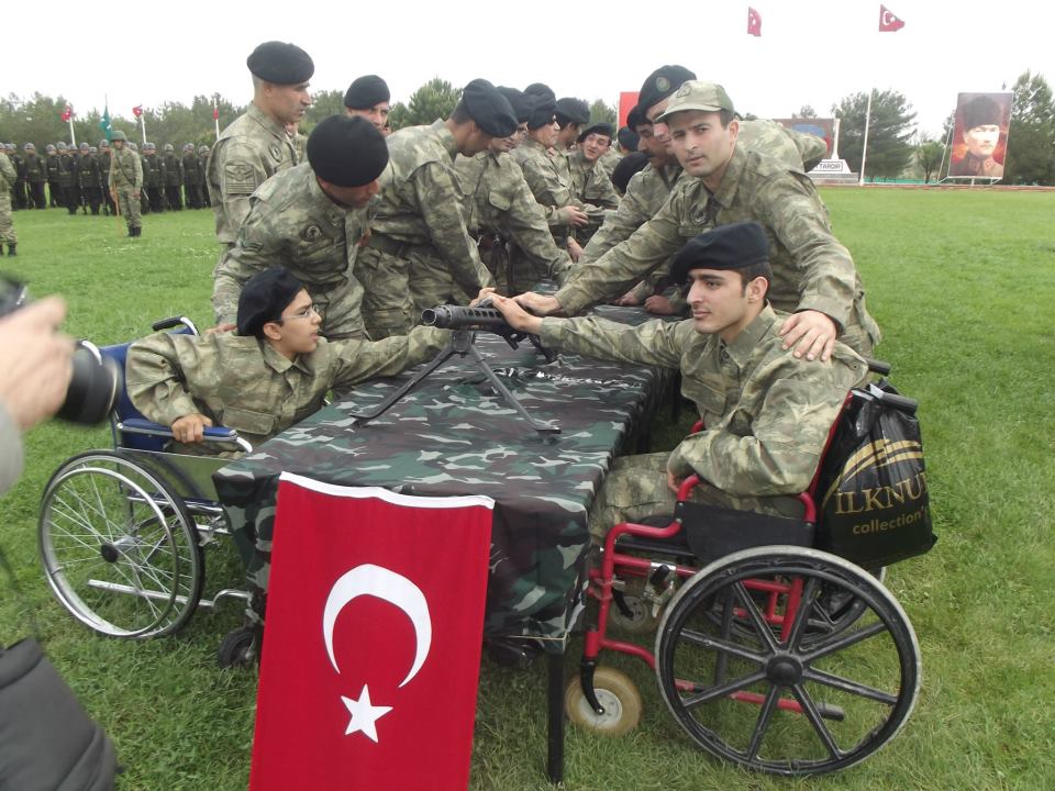 33 engelli arkadaşımız askerlik hizmetini tamamladı