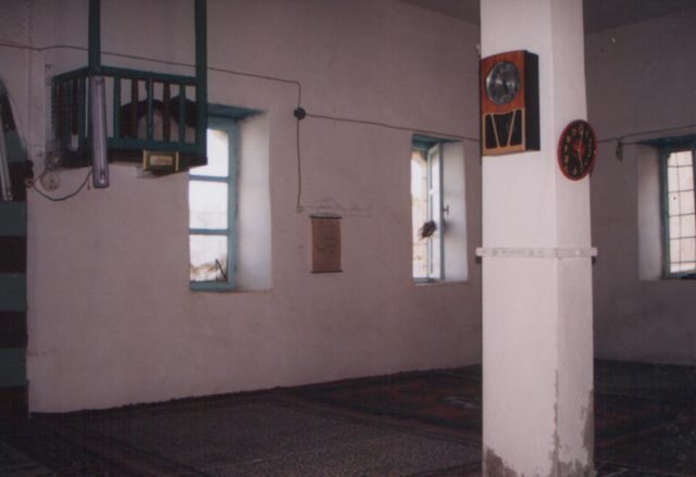 Foto : 117- Akçakent Köyü Aşağıoba Camii, harimden görünüş