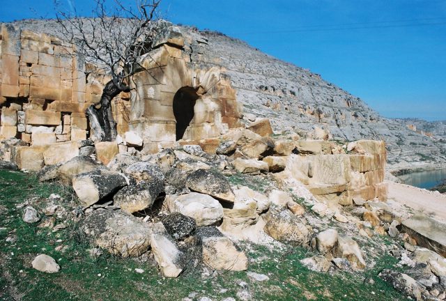 Foto : 152- Ehneş Kilisesi, güneyki pastaforium hücresinden görünüş