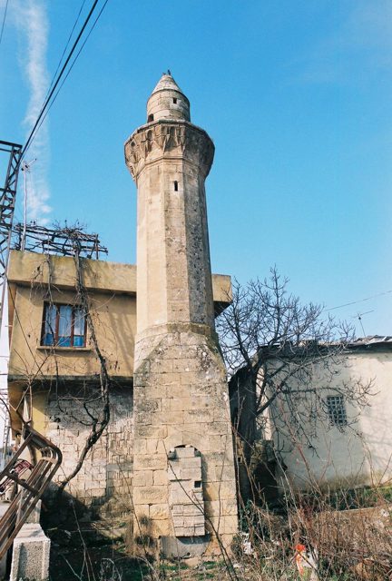 Foto : 26- Uluyatır Kasabası Yalnız Minare, Doğudan Görünüş