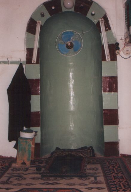 Foto : 115- Akçakent Köyü Aşağıoba Camii, mihraptan görünüş