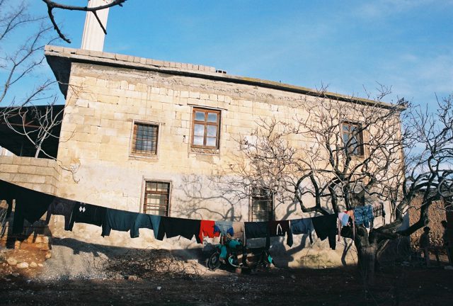 Foto : 74- Salkım Kasabası Merkez Camii, batı cepheden görünüş