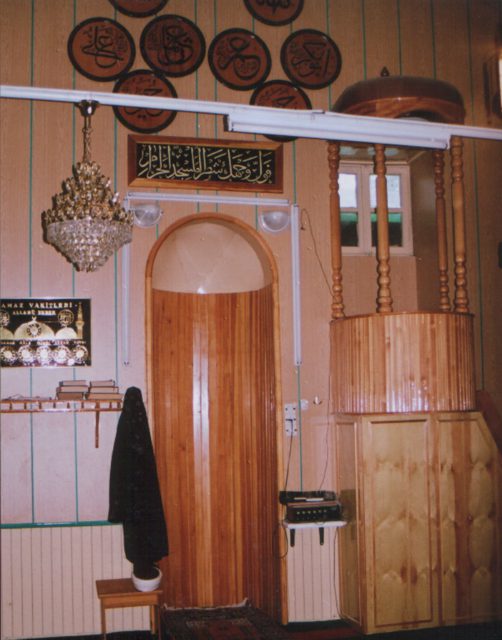 Foto : 41- Hamam Camii, mihrap ve minberden görünüş