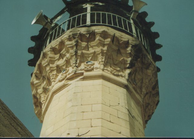 Foto : 66- Saha Camii, şerefe altından görünüş