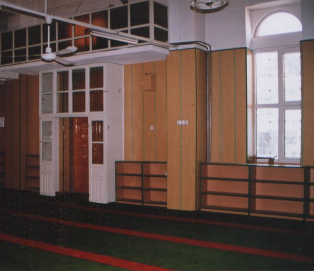 Foto : 43- Hamam Camii, iç mekanda kuzeye doğru bakış